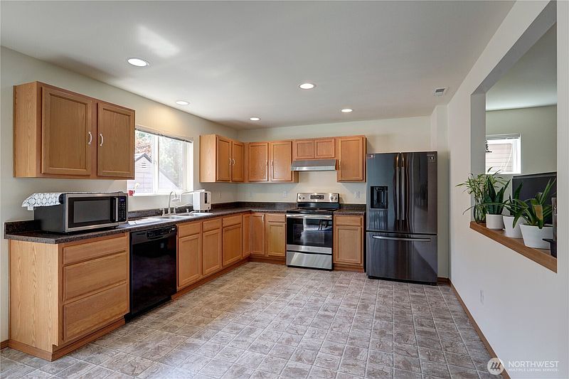 5th image of 29704 SE 217th pl se