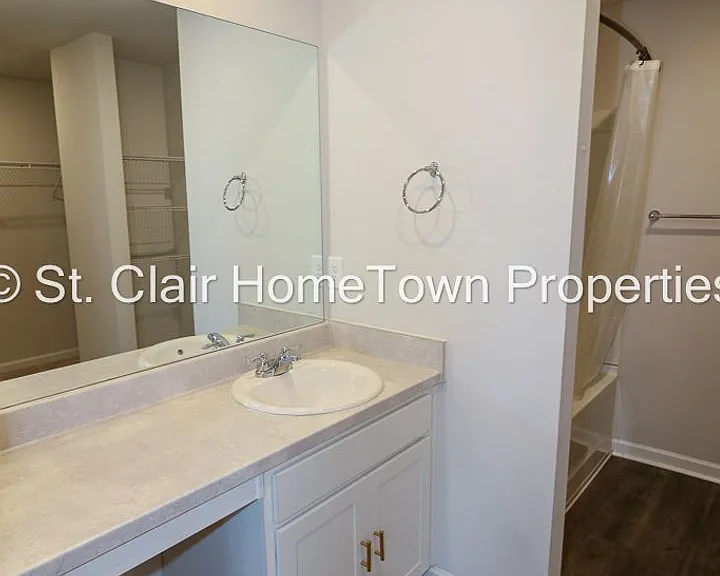 80 Cypress Ct — Photo 32