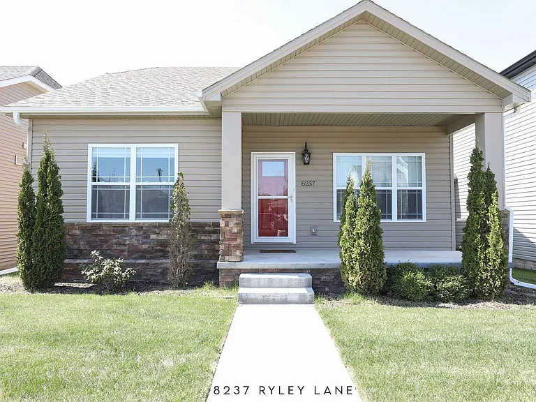 8237 Ryley Ln — Photo 14