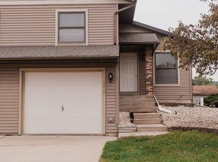 1219 Madison St, Onalaska, WI 54650