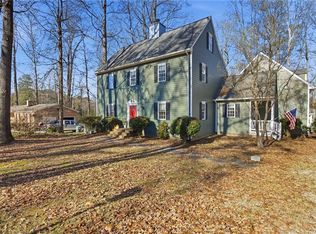 147 Country Club Dr, Williamsburg, VA