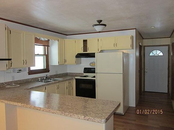 3rd image of 4122 Lakeside Dr