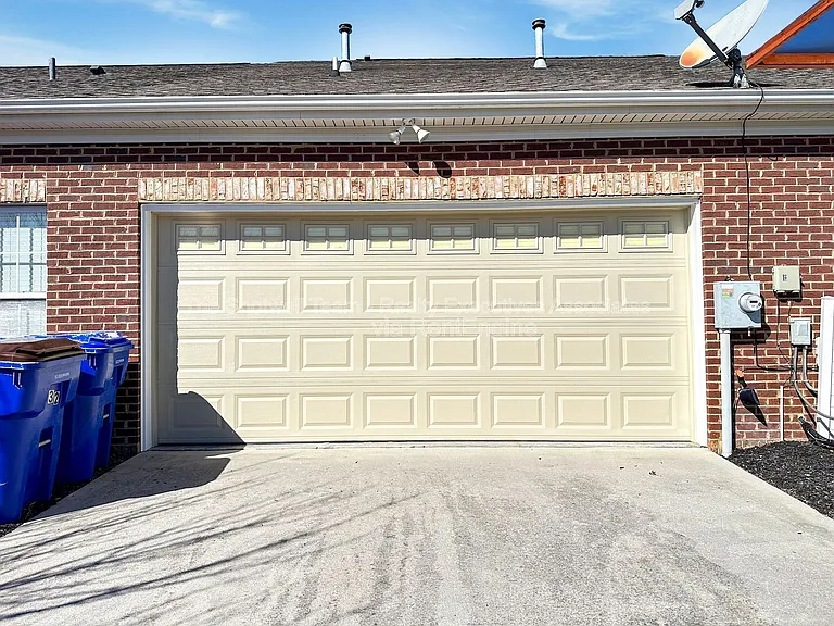132 Hardinberry St — Photo 40