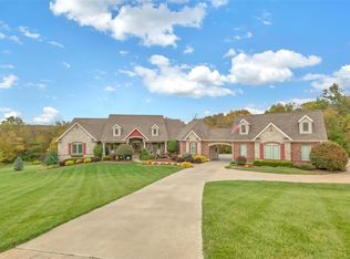 975 Stonecastle Dr, O'Fallon, MO 63366