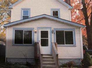 429 Lake Shore Blvd, Painesville, OH 44077