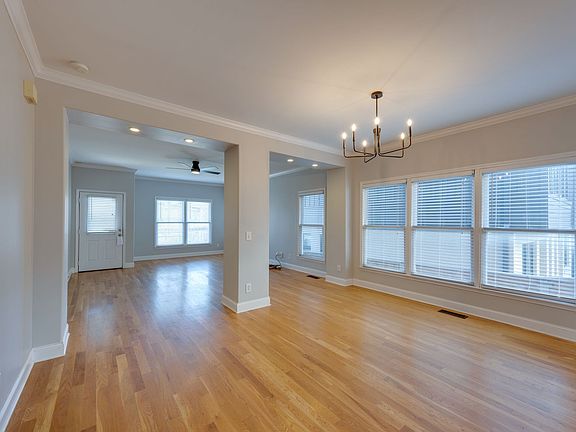 3rd image of 1725 6th Ave N