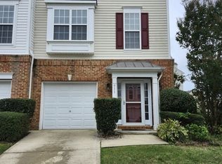 511 Sutter Gate Ln, Morrisville, NC 27560