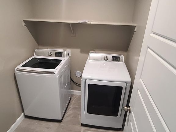 5th image of 44401 W Palo Abeto Dr