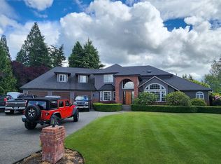 23715 SE 471st St, Enumclaw, WA 98022