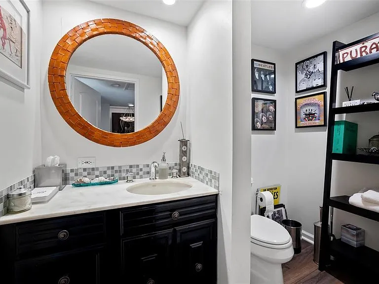 333 Sunset Dr #104 — Photo 7