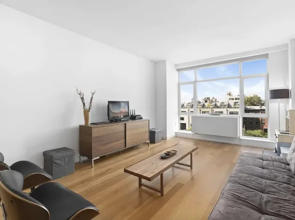 189 Schermerhorn Street image 1 of 5