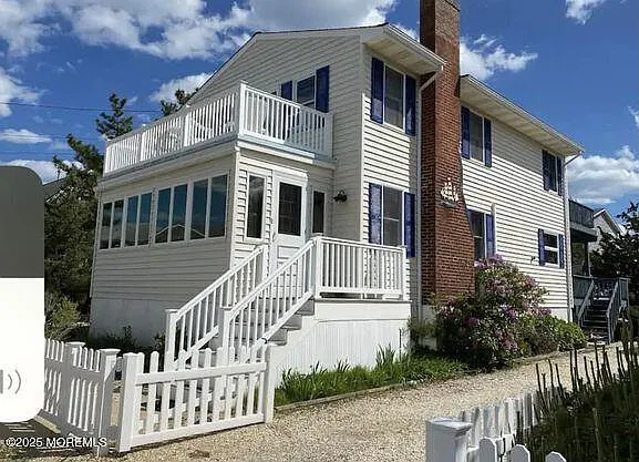 12 E Beardsley Ave