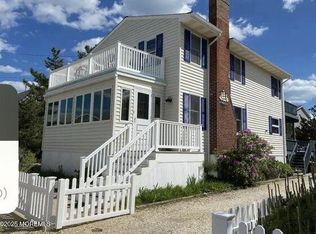 12 E Beardsley Ave, Brant Beach, NJ 08008