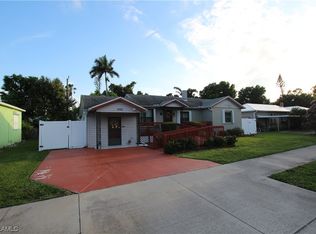 1562 Ransom St, Fort Myers, FL 33901