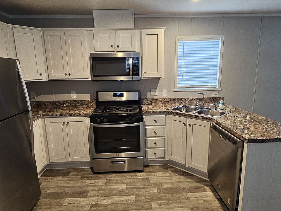 1st image of 212 Magnolia #212
