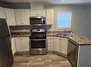 212 Magnolia #212, Belleville, MI 48111