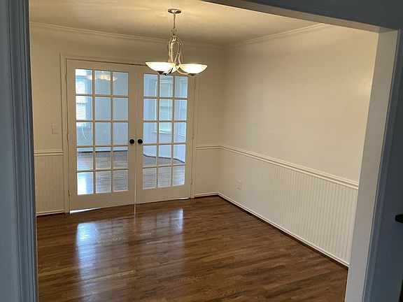 3rd image of 1705 Kello Dr