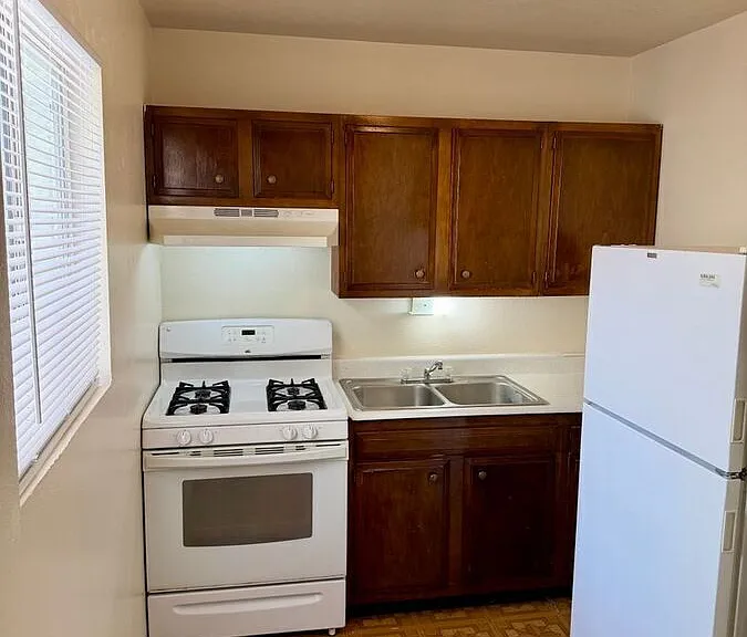 216 General Marshall St NE #3 — Photo 3