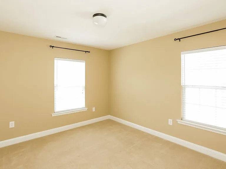 4700 Kiddle Ln — Photo 12