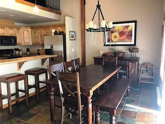 4th image of 1607 Davis Ave #20