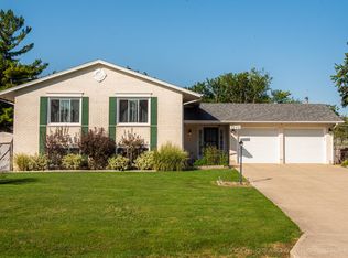 2N470 Highland Ave, Glen Ellyn, IL