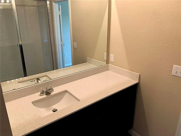 160 Cherry Blossom Dr — Photo 12
