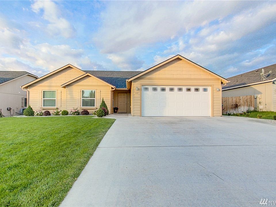 1st image of 517 S Trillium Way