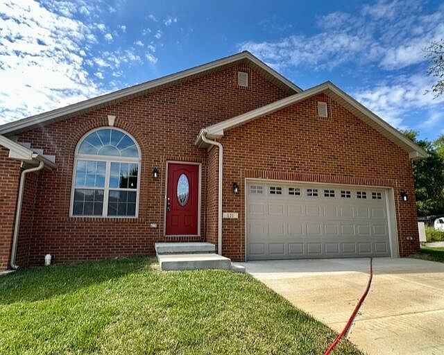 121 Piedmont Ln, Frankfort, KY 40601 Zillow