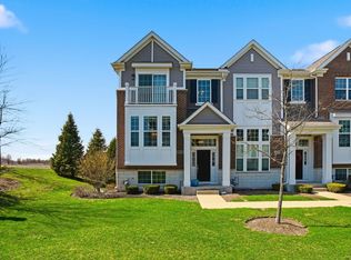 2925 Madison Dr, Naperville, IL