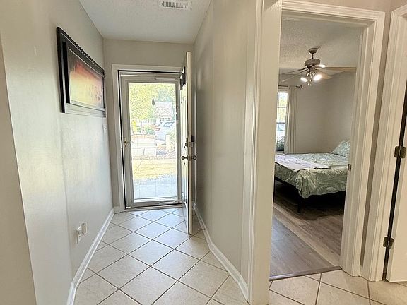 3rd image of 130 Country Manor Dr. #A