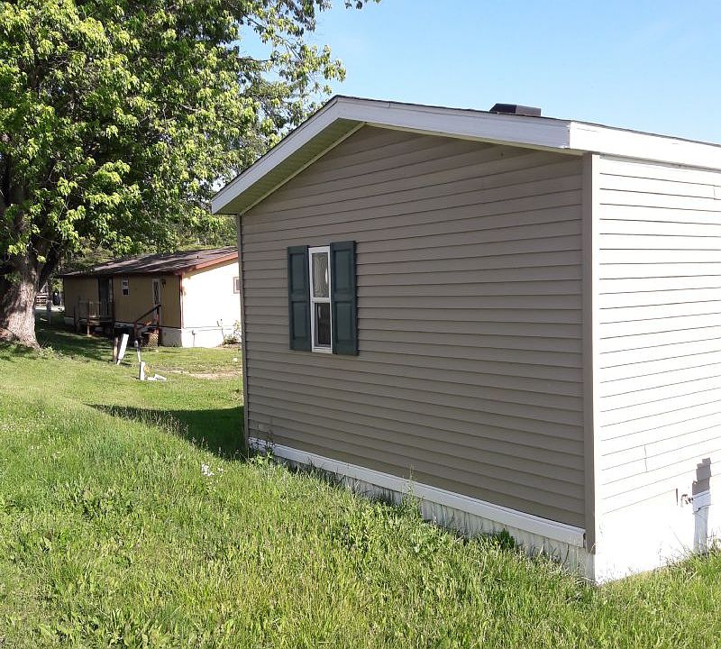 2nd image of 12413 Birch Ln