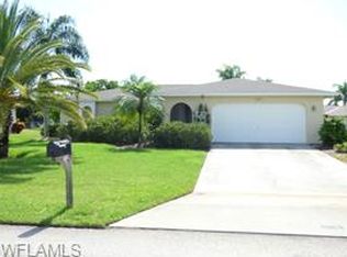 1019 SE 18th Ave, Cape Coral, FL 33990