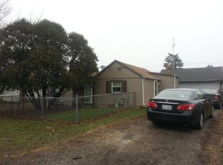 605 Parker Ave, Aurora, IL 60505