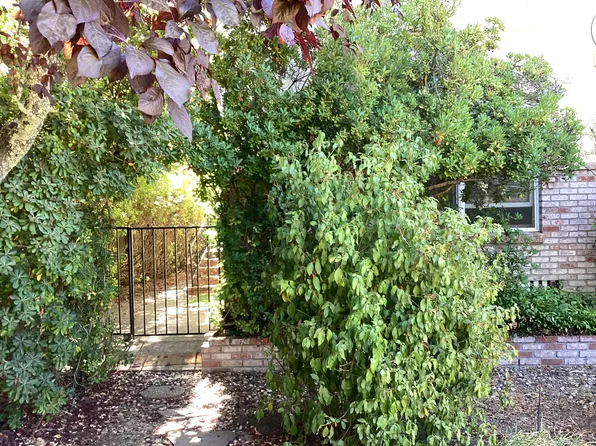 (undisclosed Address), Calistoga, CA 94515
