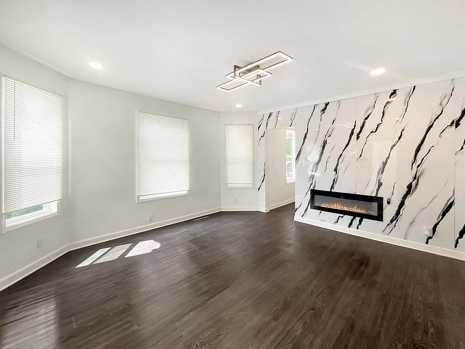 1st image of 3513 N Teutonia AVENUE