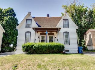 615 E 8th St, Alton, IL 62002