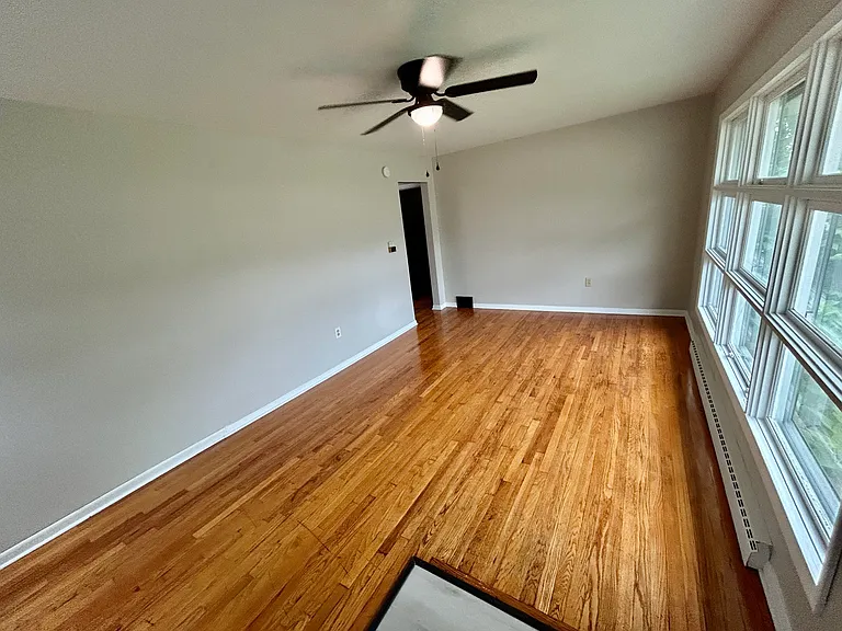 4104 Burton Ave — Photo 2