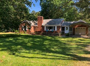 8507 Guinea Rd, Hayes, VA 23072