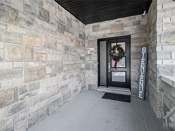 3rd image of 209 Nature St