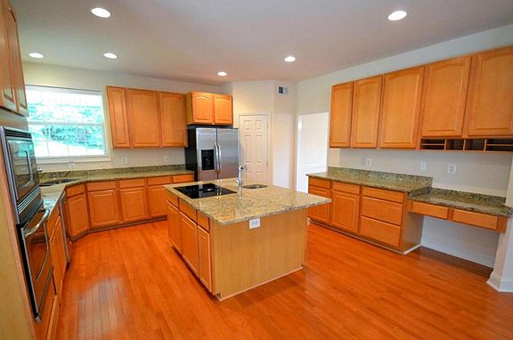 2nd image of 9732 Woodcliff Ct
