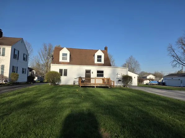 55 N West St, Columbiana, OH 44408