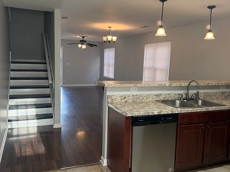 2825 Virginia Woods Cv — Photo 5