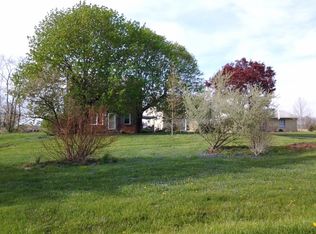 6465 Thoman Dr, Spring Grove, PA 17362