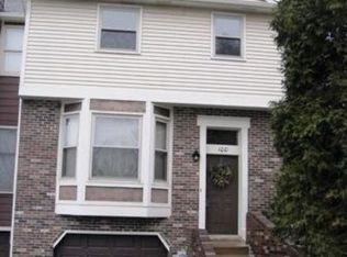 100 Spring Run Dr, Monroeville, PA 15146