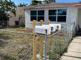 49 SW 11th St APT 3, Dania Beach, FL 33004