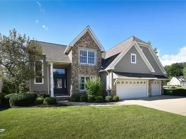 33709 Vineyard Park, Avon, OH 44011