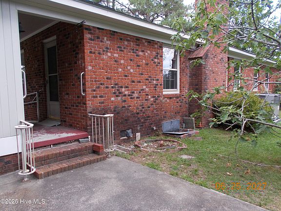 2nd image of 2209 Stanton Road