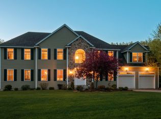 62 Ryan Farm Rd, Windham, NH 03087