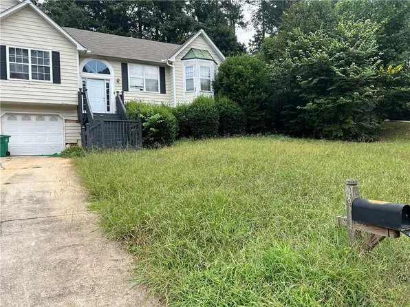 2323 Boulder Springs Dr, Ellenwood, GA 30294