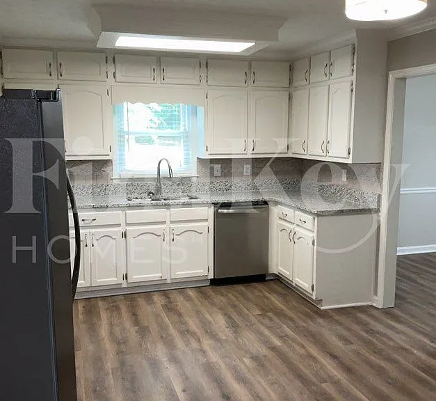 45 Sunset Ct — Photo 6